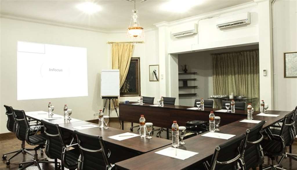 Arimbi Pejaten Suites Jakarta Facilități foto